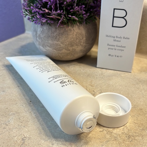beautycounter Bath & Body Beautycounter Melting Body Balm Brand New